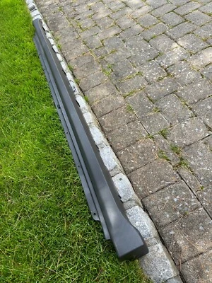 Panel basculante lateral derecho Chevrolet Impala SS, LS, LT o LTZ 1997-2005 Foto 1 de 4