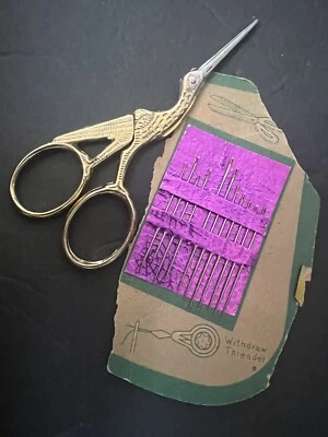Vintage Crane Stork Bird Sewing Embroidery Gold Tone Scissors Italy AND Needles - Image 1 of 4