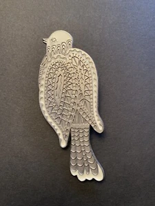 NEIMAN MARCUS TAUBE VOGEL SILBERFARBEN & WEISS VINTAGE EMAILLE SCHAL CLIP BROSCHE - Bild 1 von 3