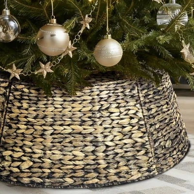6-Piece Rattan Christmas Tree Collar - 33" Rustic Farmhouse 33 in Black Wash - Image 1 of 4