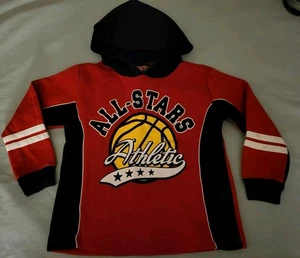 Kinder Hoodie Größe 4T Sportmotiv schwarz/rot sportliches Motiv neu ohne Etikett - Bild 1 von 2