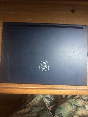 MSI Stealth 16 Studio A13VG-056US 16" (1TB SSD, Intel Core i7-13620H,... Foto 1 de 3