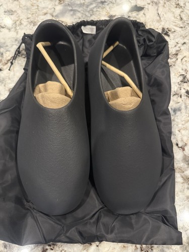 YEEZY Sl 01 Nero Taglia 12 Nuovo In Mano Pronto Spedizione