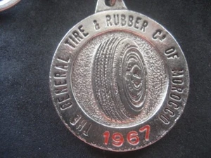 Keychain Wheels Tyres General 1967. Reverse IN Arab - Picture 1 of 4