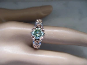 Bonito Acero Inoxidable Anillo de Compromiso 2.0Ct 8mm Verde Claro Diamante - Imagen 1 de 10