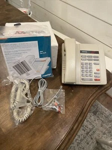 Teléfono de oficina de telecomunicaciones Aastra 8009 negocio con cable bronceado nuevo caja abierta - Imagen 1 de 16