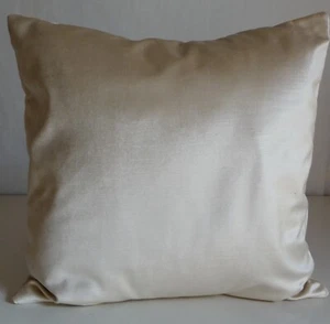 PAIR of 16" X 16" SHINY PALE GOLD BEIGE VELVET CUSHION COVERS - Picture 1 of 2