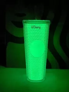 Starbucks 2022 Tailandia Overseas Venti Brilla en la Oscuridad Vaso Frío - Imagen 1 de 12