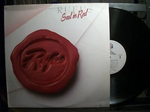 RUFUS Seal In Red LP VG+ 1983 WB - Bild 1 von 2