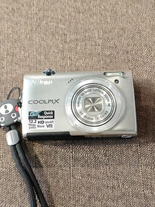 Nikon S5100-12.2MP CCD Sensor, 5x Zoom 28-135mm, ENGLISH, Compact Cam - Picture 1 of 4