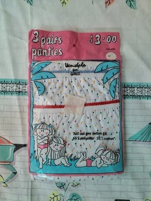 Vintage Van Dale Girls Cotton Brief Panties Cute Size 10 NIP 3 Pack - Image 1 of 4