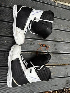 Nitro Snowboarding Boards Size 11 - Picture 1 of 3