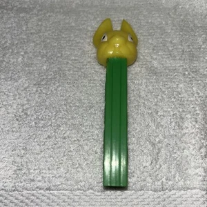 Vintage Rare No Feet PEZ Fat Eared Bunny Yellow Head Green Stem 3.942683 - Picture 1 of 4