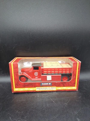 1998 Ertl 1930 Case International Harvester Diamond “T” Truck Die Cast Bank  - Image 1 of 4