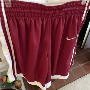 Nike Men’s 11” Varsity Basketball Shorts 639400-612 Burgundy/White Sz L NWOT - Picture 1 of 7