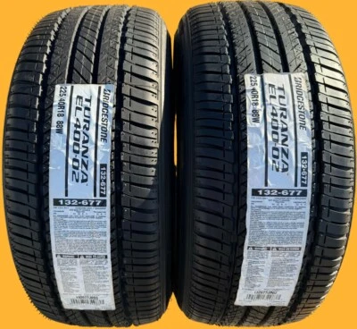 Juego de DOS NUEVOS 225/40R18 Bridgestone Turanza EL400-02 para todas las estaciones Foto 1 de 4