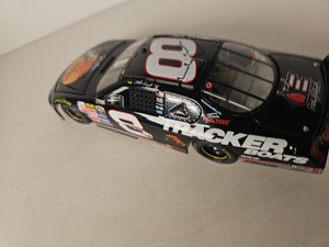 Back On Track Martin Truex Jr Talladega Raced Win  2006 Monte Carlo 1:24