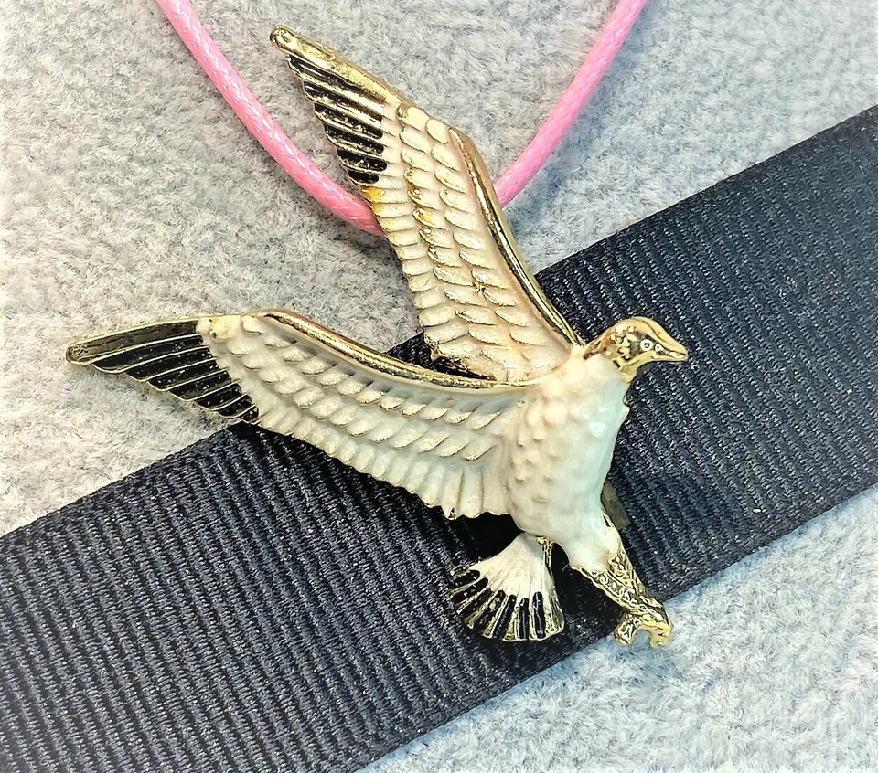 BETSEY JOHNSON PIN BROOCH EAGLE IN FLIGH WHITE ENAMEL FREE LEATHER CHOKER - Image 1 of 4