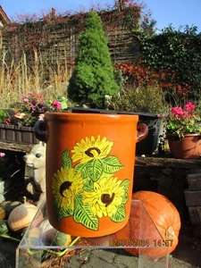 Handbemalt Steingut Topf Übertopf Sonnenblumen wetterfest Winter Kirche Tanne - Bild 1 von 14
