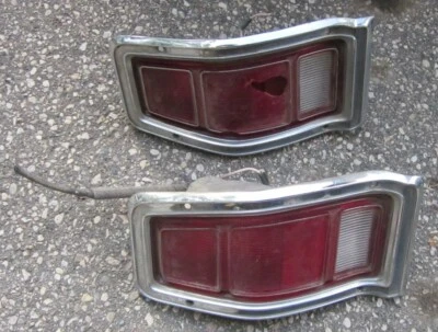Luces traseras para Dodge Aspen Wagon 1976-1980 izquierda y derecha original Volare 76 77 78 79 80 Foto 1 de 4