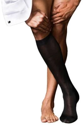 Calcetines hasta la rodilla Falke Nº4 de seda pura para hombre - negros Foto 1 de 2