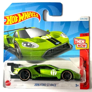 Hot Wheels '16 Ford GT Race Green 1/64 Scale Collectable New Toy Car Model - Picture 1 of 3