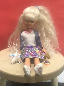Polly Pocket Stacie, Barbie Sister 1991 Mattel #12982 - Imagen 1 de 11