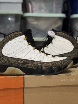 Talla 11 - Jordan 9 Retro DB Doernbecher 2012 Foto 1 de 4