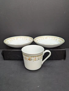 Garden Bouquet Fine China 4978 Replacement Pieces 1 Flat Cup and 2 Berry Bowls - Picture 1 of 7