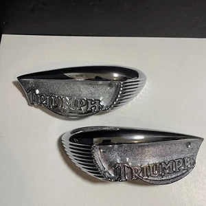 Triumph Petrol Tank Badges 82-6887 82-6888 500 650 1966 - 1968 Bonneville Trophy - Bild 1 von 8