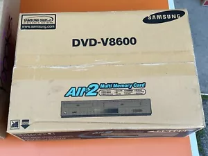 Samsung DVD-V8600 4 testine lettore combinato DVD/VHS ingresso multi scheda - Foto 1 di 4