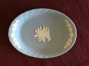 Vintage weiß auf blau Wedgewood Jasperware ovale Schmuckschale (Made in England) - Bild 1 von 2