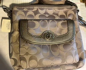 COACH Shoulder Bag F51108 Signature Light Khaki. New With Tag. H - Picture 1 of 5