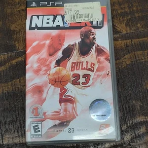 NBA 2K11 (Sony PSP, 2010) CIB - Imagen 1 de 3