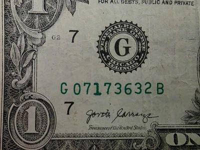 AMERICAN ONE DOLLAR BILL NOTE dirty print on serial number  G7173632B - Image 1 of 4
