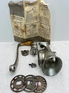 Eveready Food Chopper No. 52 Family Size With Box & 3 Blades - Picture 1 of 6