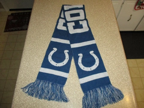 Indianapolis Colts NFL Scarf BRAND NEW Horse Shoe Logo Game Day Give away 1/2/22 Cover