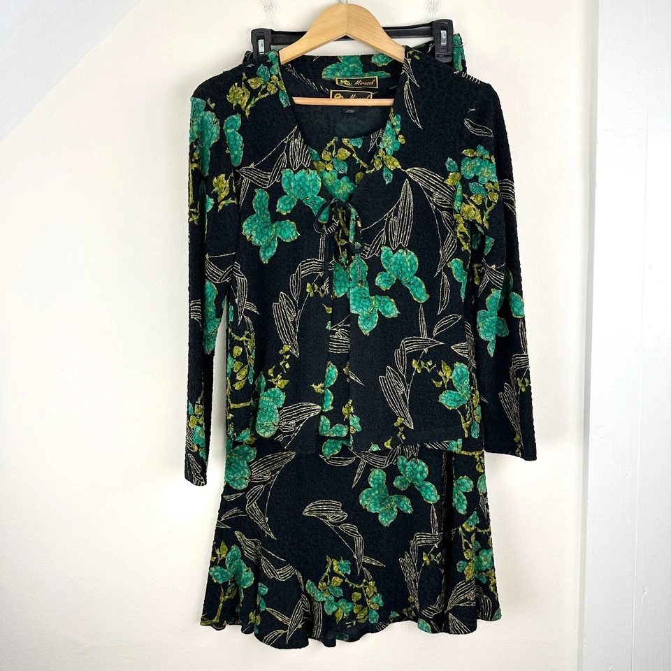 Mirasol 3 изделия отпуск комплект, бак свитер и юбка, яркий джунгли цветочный, маленький - Изображение 1 из 4