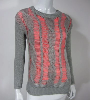 WILLOW & CLAY LONG SLEEVE SWEATER SIZE S SMALL GRAY PINK CABLED CREW NECK  - Image 1 of 4