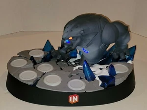 Disney Infinity 2.0 Collectors MARVEL FROST GIANT BEAST Base Display Stand - Picture 1 of 10