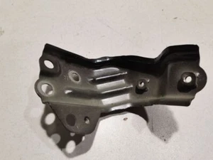 Lexus RX 450H 2021 Right fender mounting bracket SUN19450 - Picture 1 of 3