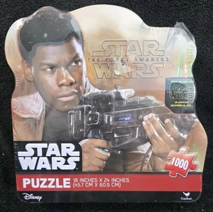 NUOVO Disney Star Wars Il Risveglio della Forza puzzle 1000 pezzi in latta da collezione Finn  - Foto 1 di 2