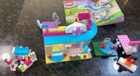 LEGO Friends Vet Clinic 41085 EUC Set/99% Complete/Manual/No Box + Extras