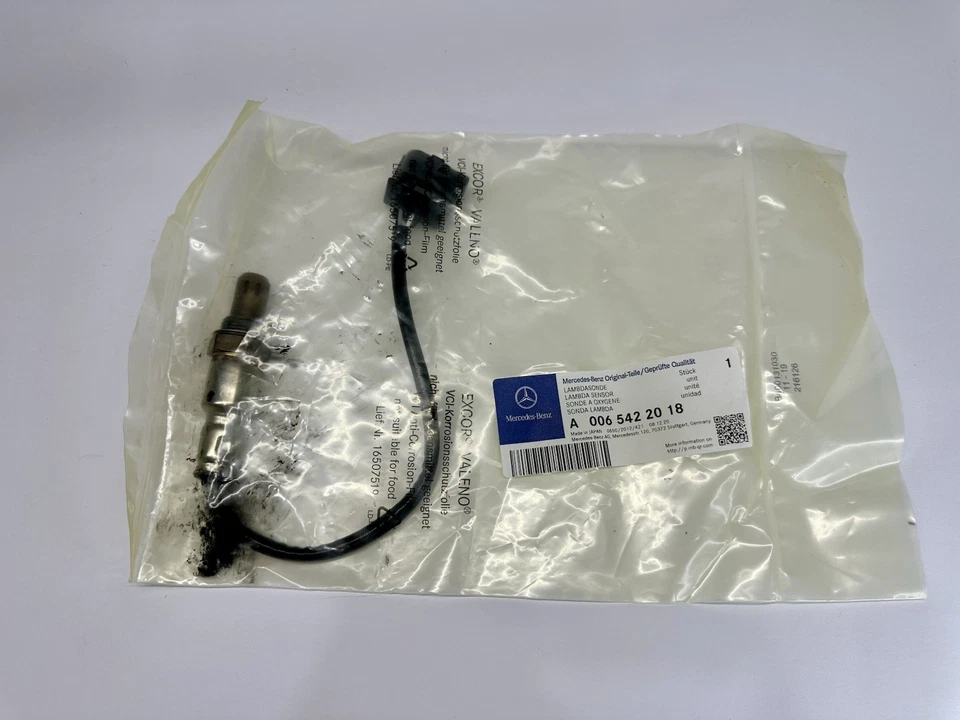 Mercedes-Benz C204 2013 sensor de oxígeno lambda A0065422018 3,5 gasolina 225 kW Foto 1 de 4