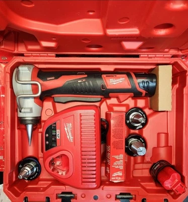 ⭐️NEW ⭐️ Milwaukee M12 2474-22 ProPEX Expansion Tool Kit - Image 1 of 3