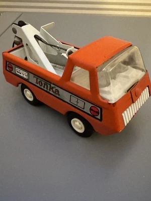 TONKA Orange AERO PICK-UP TRUCK - Image 1 of 4