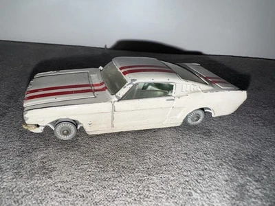 Altes Spielzeug Auto Corgi Toys Ford Mustang Fastback 2+2 - Bild 1 von 4