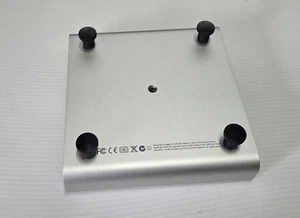 Apple VESA Mount Adapter A1313 with Thumb Screws - Picture 1 of 2