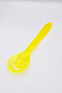 Cucchiaio bastone mixin marca Kool Aid sorriso plastica vintage giallo traslucido retrò - Foto 1 di 1