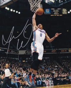 RUSSELL WESTBROOK SIGNED AUTOGRAPH 8 X 10 PHOTO OKLAHOMA CITY THUNDER - Picture 1 of 1
